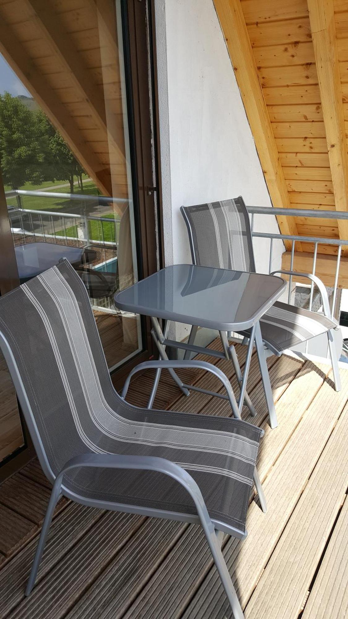 Mosel Ferienwohnung Urzig Bagian luar foto